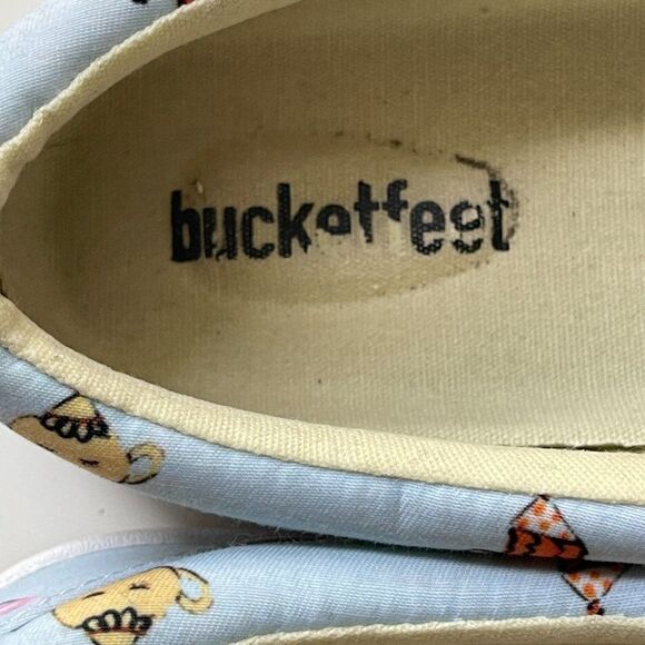 Bucket Feet Teapot Slip On Sneaker, Size 9.5 - Picture 4 of 8